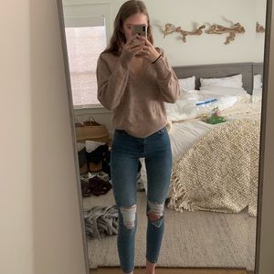 Here is the fit of the Topshop Jamie jeans